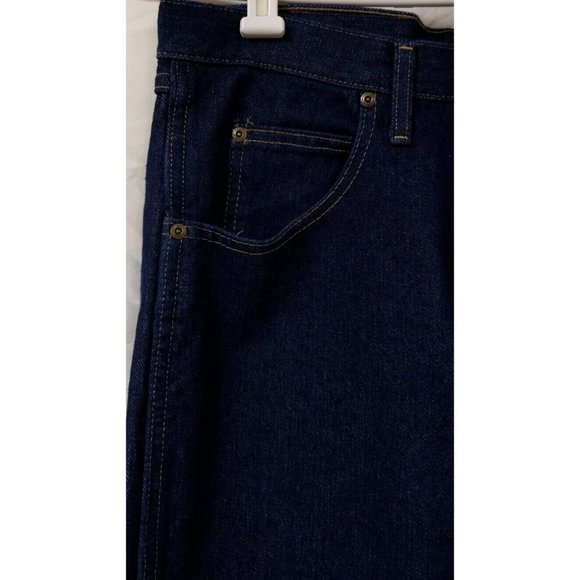 Wrangler Rugged Wear Mens 30x30 Relaxed Fit Dark Wash Straight Leg Western Jeans - Picture 3 of 9